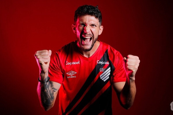Athletico Paranaense anuncia o zagueiro Tobias Figueiredo