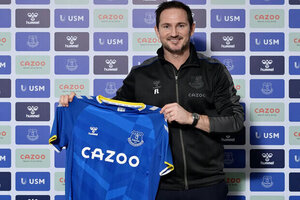 Lampard  o substituto de Rafa Bentez no Everton