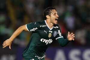 Veiga faz golao, Palmeiras bate Botafogo-SP e vence a primeira no Paulista