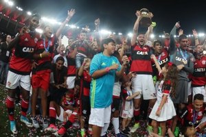 Fla vira sobre Flu no ltimo lance e conquista Campeonato Carioca de forma invicta