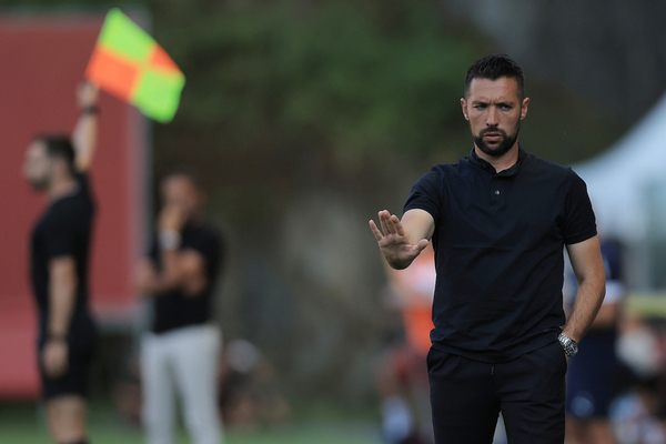 Aps bom trabalho na Ligue 1, tcnico italiano se acerta com o Ajax