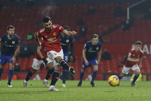 Massacre sobre o Southampton faz United igualar maiores goleadas da Premier League