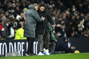 Salvao ou runa: United e Tottenham fazem final dos extremos