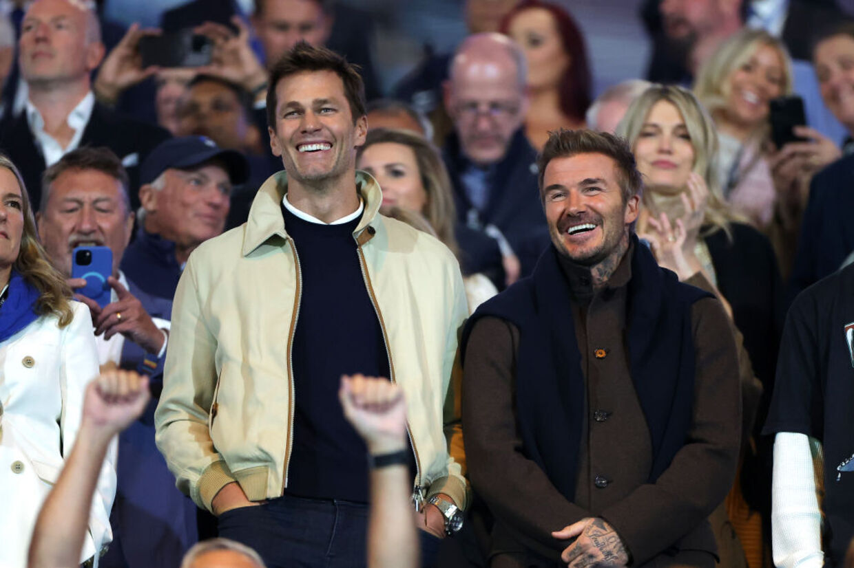 'Drbi de Hollywood' na terceirona inglesa tem vitria de Tom Brady sobre ator de Deadpool