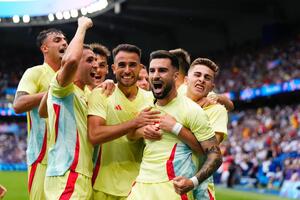 Espanha estraga a festa francesa, vence na prorrogao e conquista a medalha de ouro