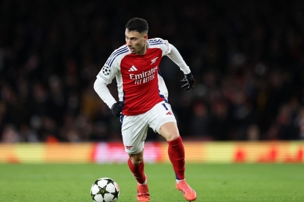 Martinelli atinge marca dos 50 gols e entra em top do Arsenal
