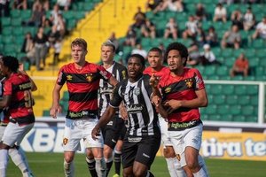 Sport vence Figueirense e fica mais perto da liderana da Srie B