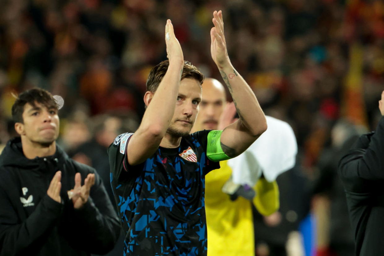 Ex-Barça e Sevilla, Rakitic anuncia a aposentadoria: 'Obrigado futebol'