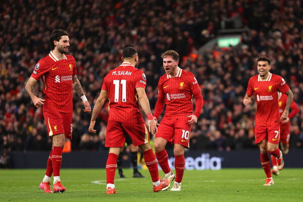 Imparvel, Liverpool vence o Newcastle e segue lder absoluto do Ingls