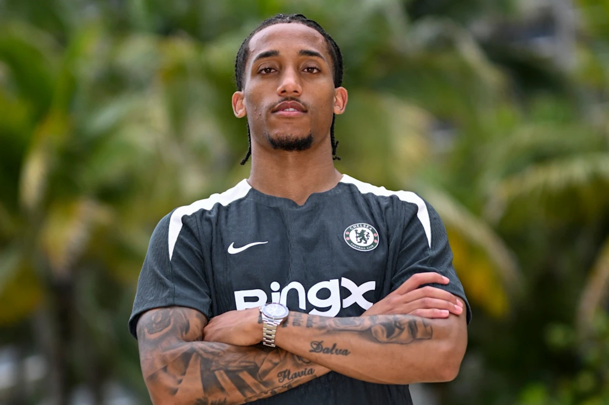 Oficial: João Pedro, cria do Fluminense, é o novo atacante do Chelsea