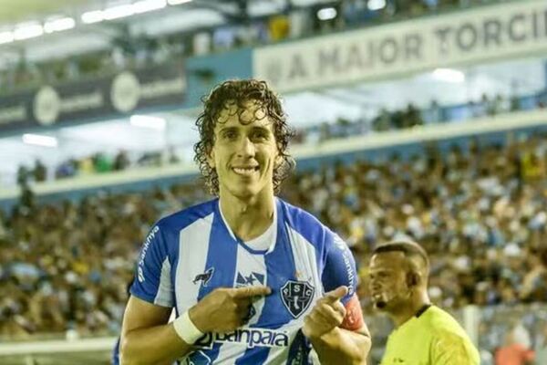Com direito a hat-trick de Nicolas, Paysandu atropela Vila na final da Copa Verde