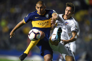 Em jogo fraco, Boca Juniors empata com LDU, mas avana para semifinal