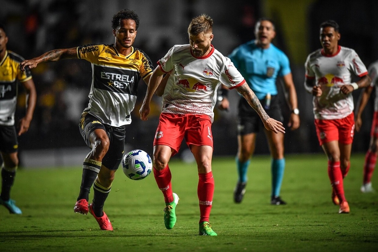 Cricima bate o Bragantino e arranca em vantagem na Copa do Brasil