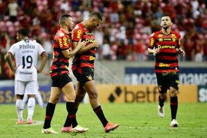 Cumprindo tabela, Sport e Athletico encerram Brasileiro com empate