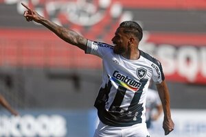 Botafogo vence rebaixado Brasil de Pelotas e conquista a Srie B do Brasileiro