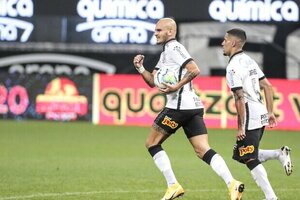 De virada, Corinthians vence Cear e segue na luta por vaga na Libertadores