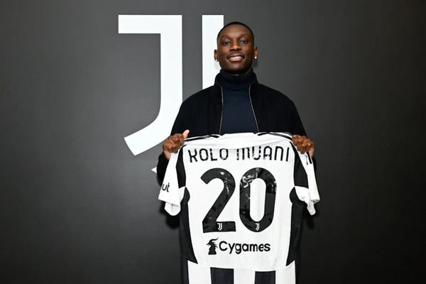 Kolo Muani troca PSG pela Juventus