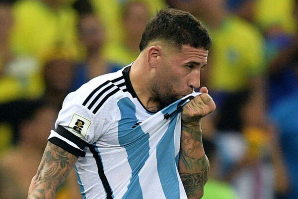 Otamendi se aproxima do River para disputar o Mundial