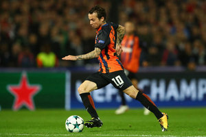 Chelsea estaria na frente na corrida por Bernard