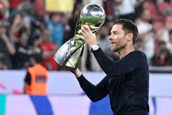 Solari no Mundial, Xabi Alonso depois: o futuro no Real Madrid