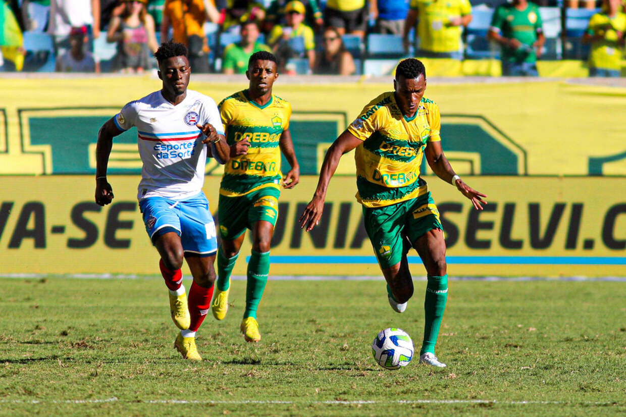 Do Cuiabá ao Bahia: três rodadas, 21 jogos e apenas uma vitória em corrida contra o Z4