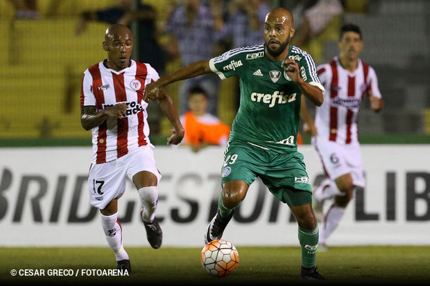 Palmeiras estreia na Libertadores com empate no Uruguai