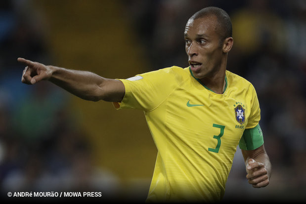 Gerson, Gabigol e Miranda: Flamengo procura reforos na Itlia