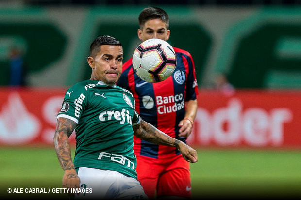 Com gol de Scarpa, Palmeiras vence San Lorenzo e alcana a melhor campanha da fase de grupos