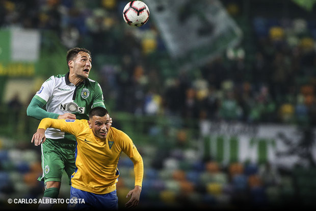 Wolverhampton faz mais um negcio em Portugal