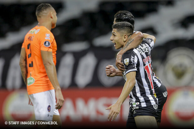 Atlético goleia La Guaira e garante melhor campanha geral da Libertadores