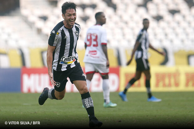 De virada, Botafogo bate o Nutico e assume a vice-liderana da Srie B