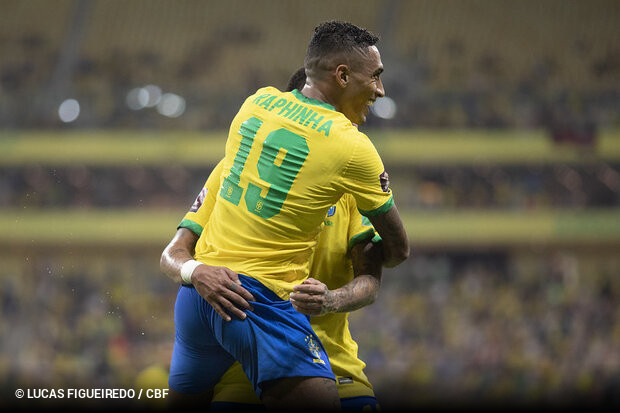 Futebol Alegria do Brasil - Fim de jogo: Brasil 4-1 Uruguai. Um show do  Brasil. SHOW!