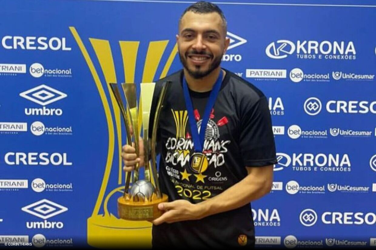 Corinthians traz de volta o melhor jogador da LIGA FUTSAL. - Nova