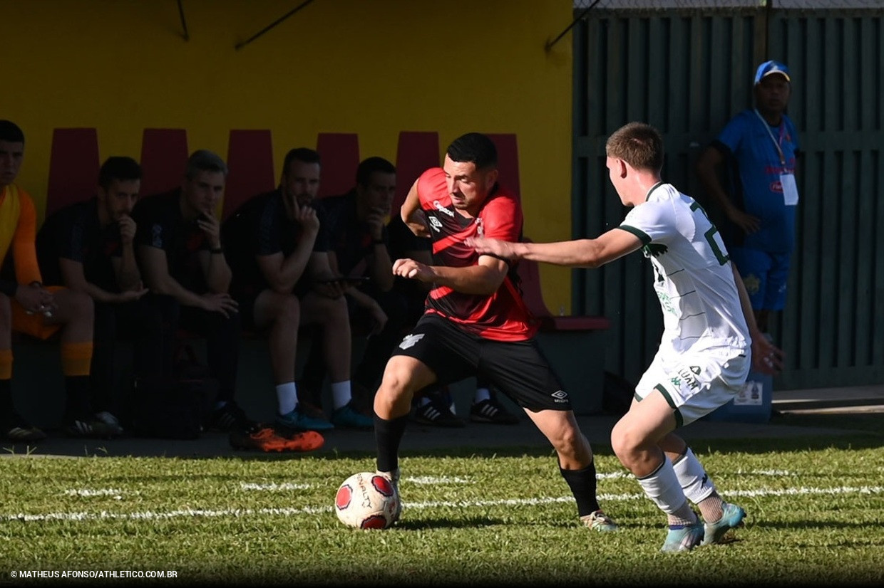 Palpite Young Boys Sub 19 x Crvena Zvezda Sub 19: 28/11/2023 - Liga Jovem  da UEFA