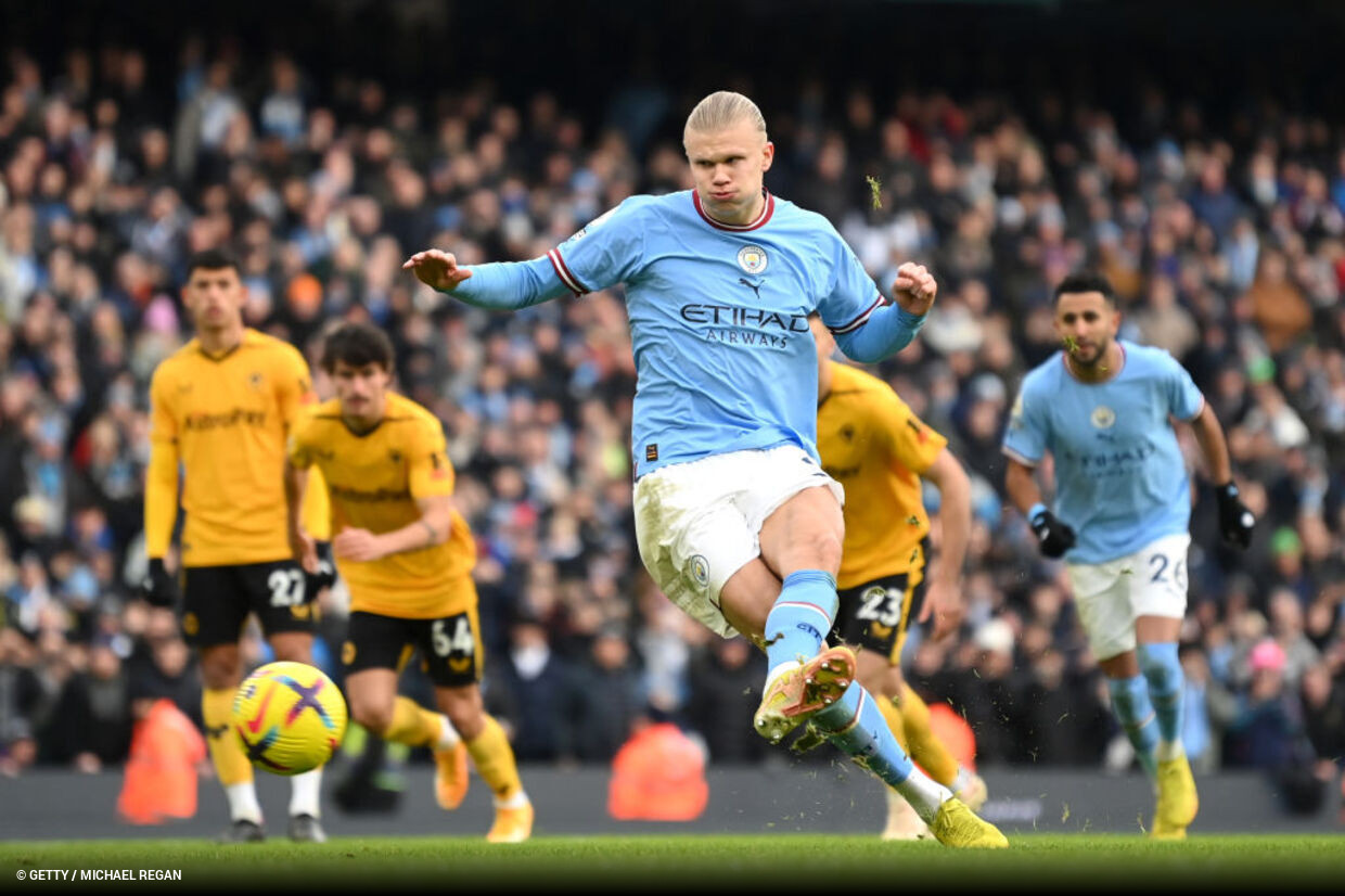 Manchester City já jogou a terceira divisão e sofreu para subir