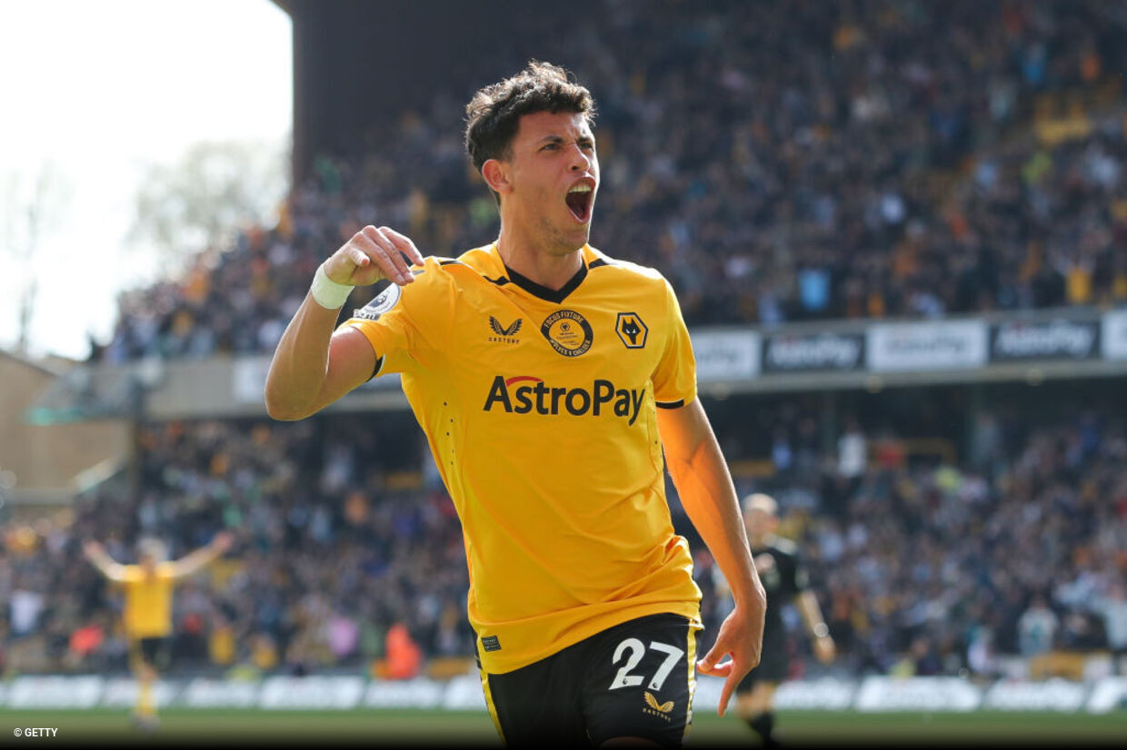 Na estreia de Lampard, golao luso-brasileiro define vitria do Wolverhampton sobre o Chelsea