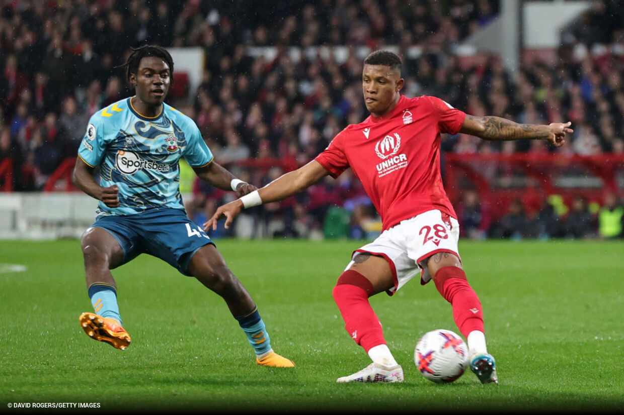 Sem Danilo, Nottingham Forest arranca empate contra o Burnley no Campeonato  Inglês