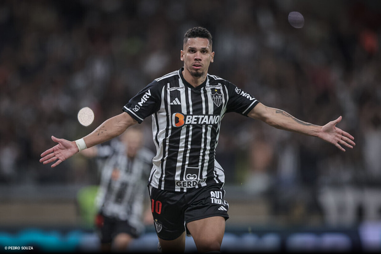 ⚔️ Fim de jogo, #Galo 2x0 Santos ⚽️ Paulinho marcou os dois do #Galo