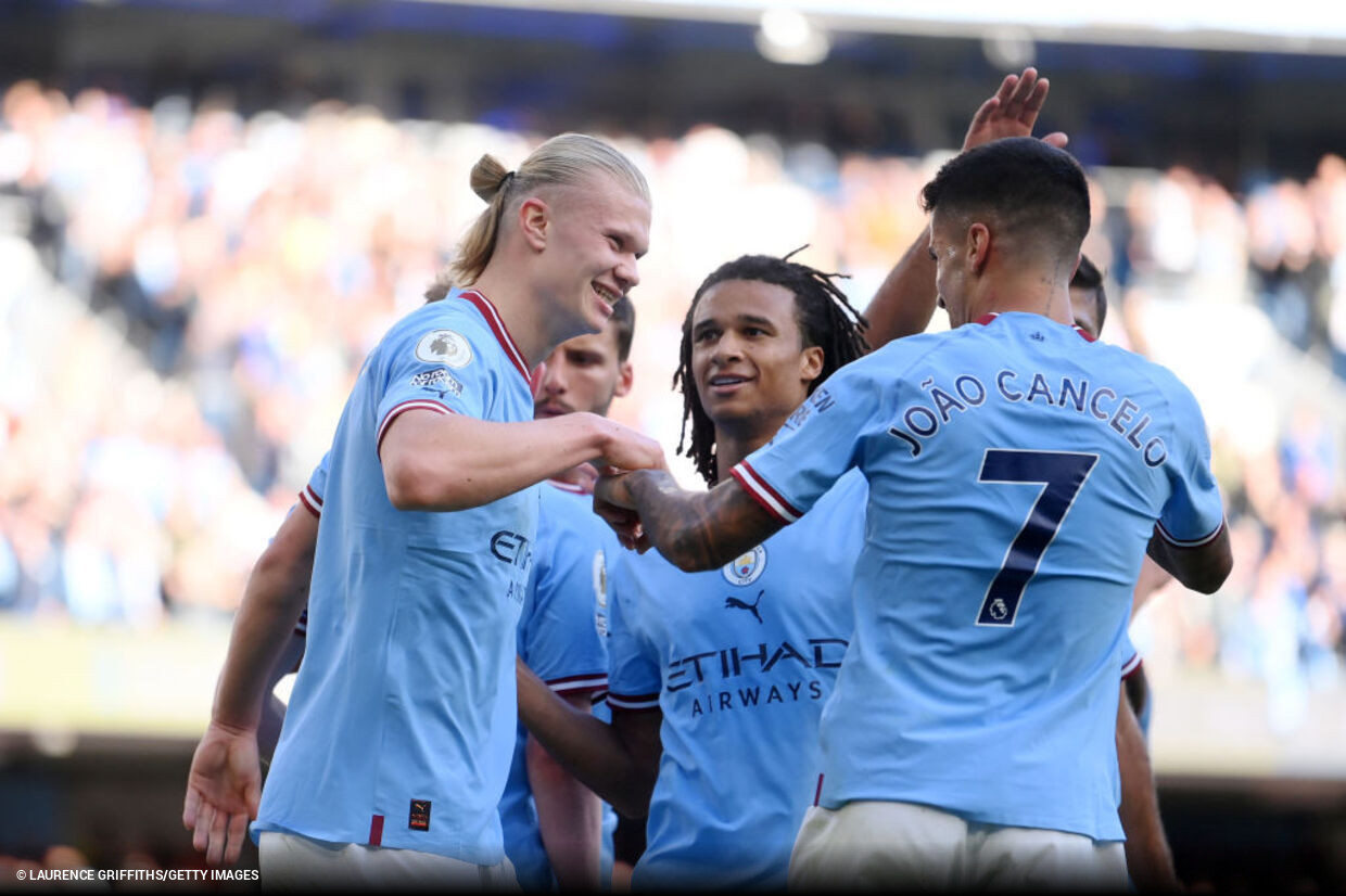 Haaland marca dois e Manchester City abre defesa do título inglês