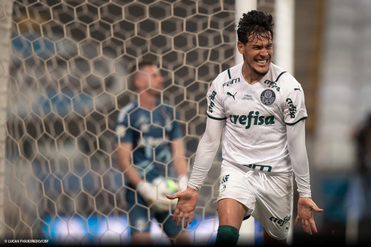 Com quiz nas redes sociais, São Paulo confirma Luiz Gustavo para 2024 