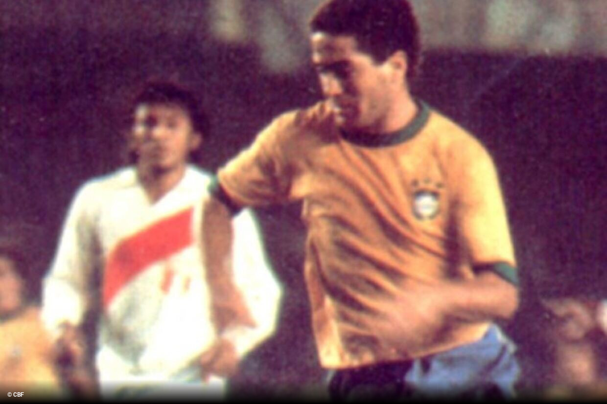 Ex-seleção, artilheiro e campeão da Libertadores, Palhinha falece aos 73 anos :: ogol.com.br