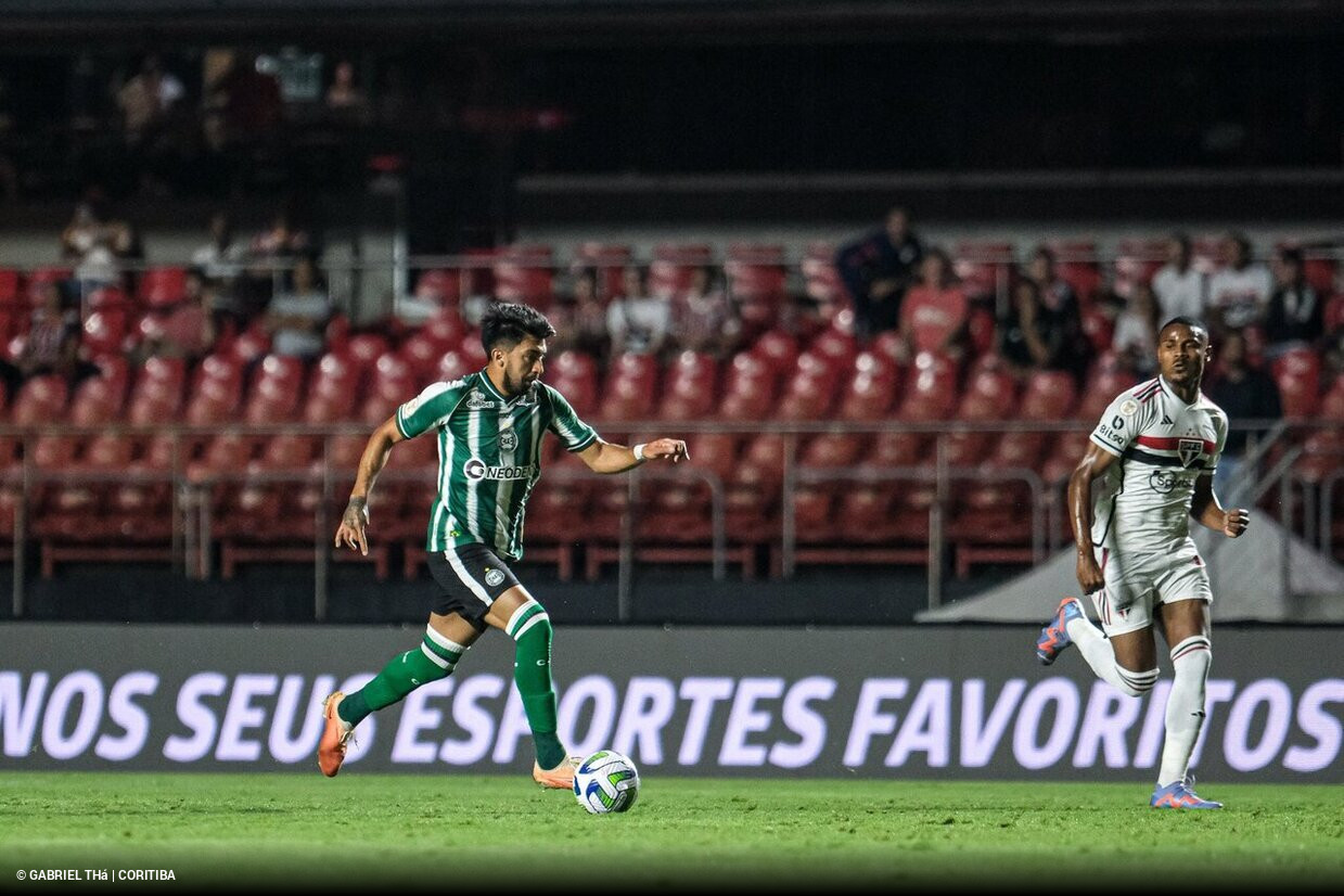 Coritiba é gigante em cima do Athletico e vence após oito jogos