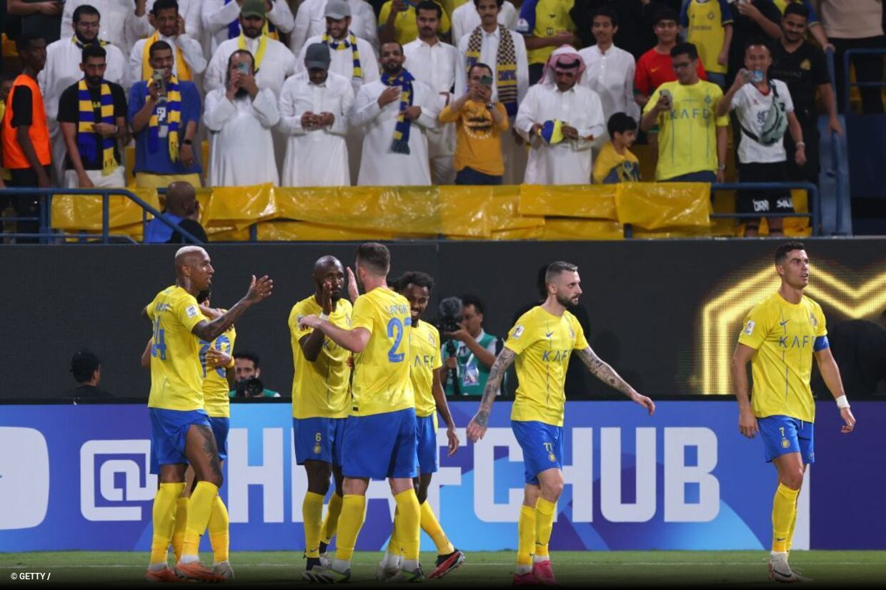 O Al-Nassr vai à final da Champions árabe e Ronaldo marcou o golo que valeu  a qualificação