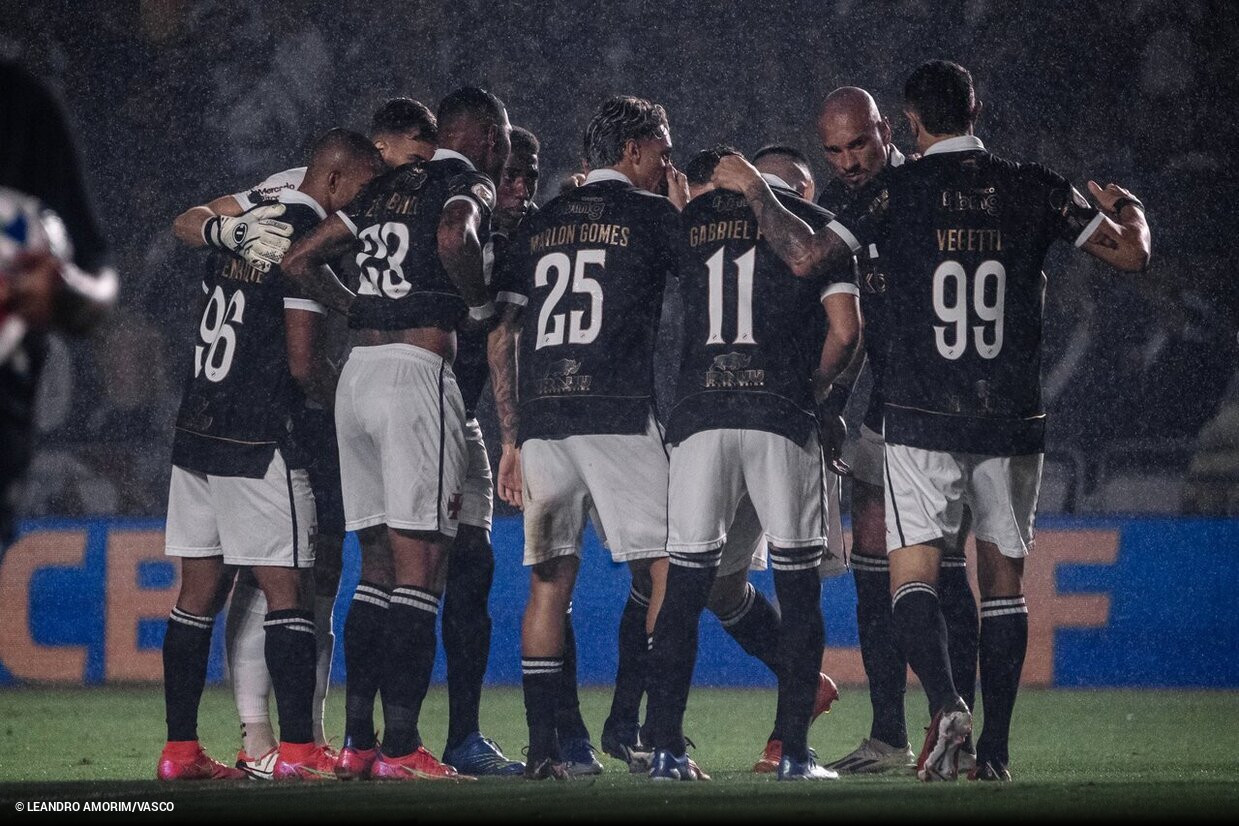 City empata sem gols com o Sporting e está nas quartas da Liga dos Campeões  - Jogada - Diário do Nordeste