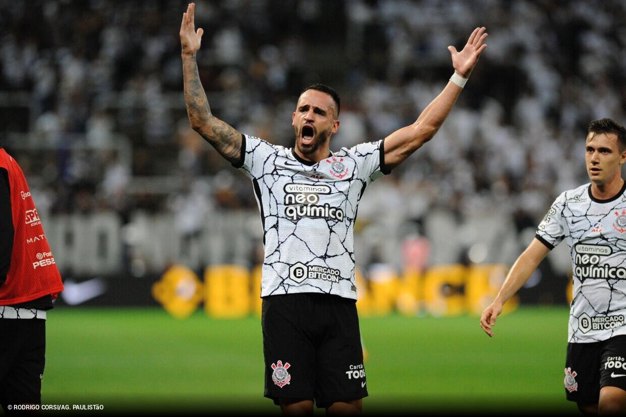 Agora você vê quem é jogador para o nível do Corinthians', dispara