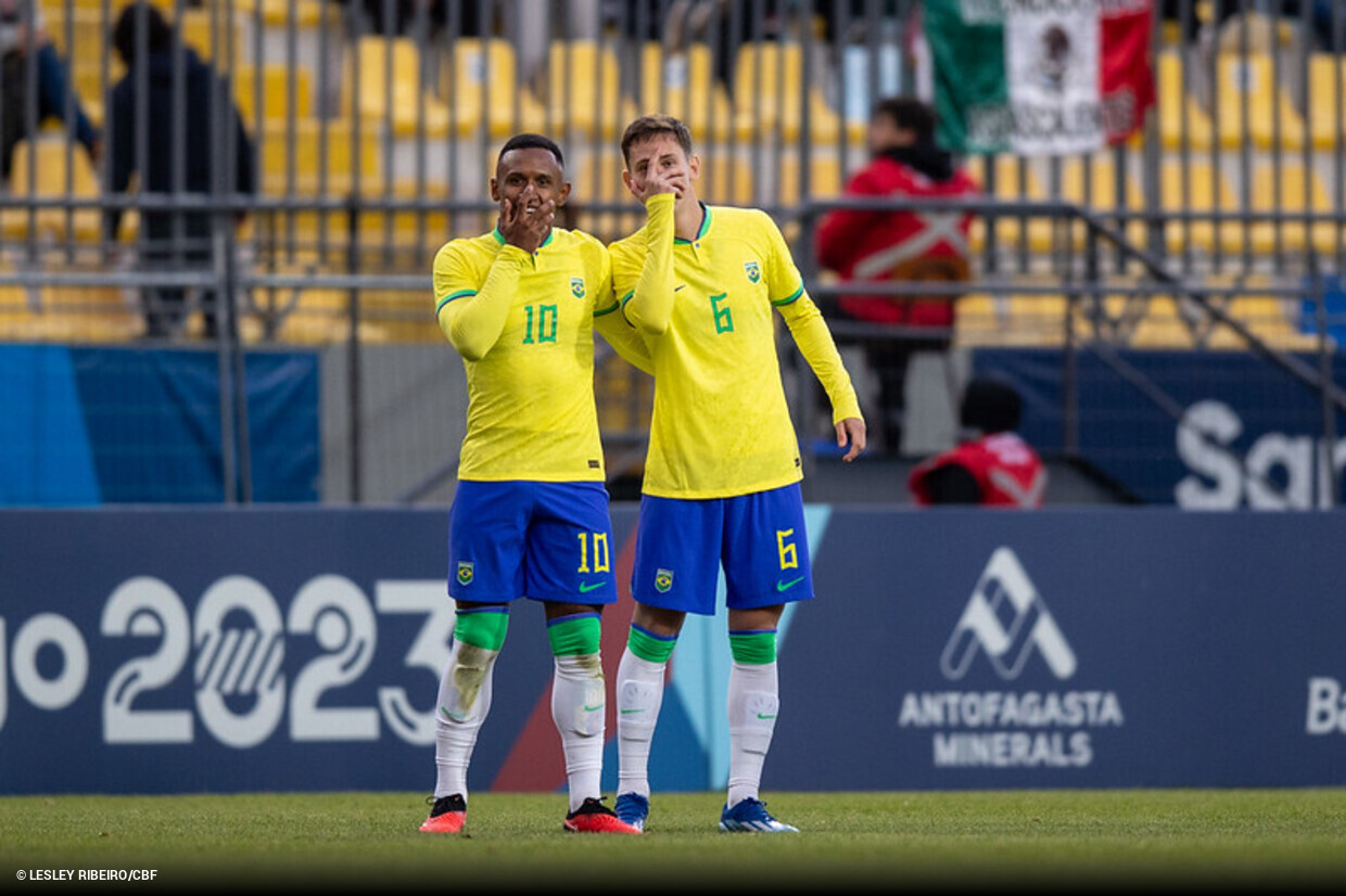 Brasil conta com gol contra cedo, bate Mxico e vai para a final do Pan