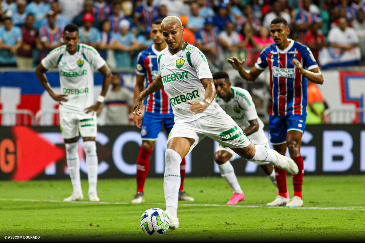 Flamengo empata com Bragantino e perde chance de liderar Brasileirão