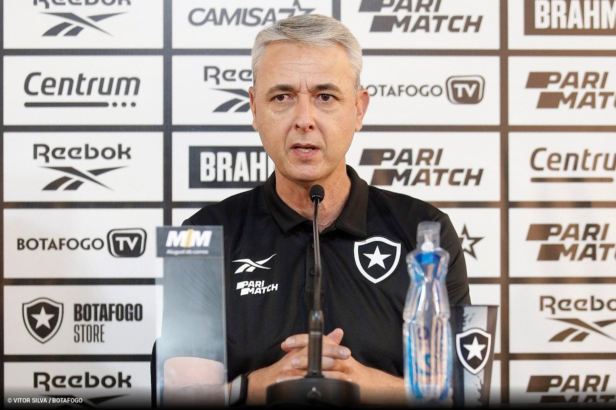 Tiago Nunes prega jogo a jogo para Botafogo recuperar confiança e ganhar o  Brasileirão 