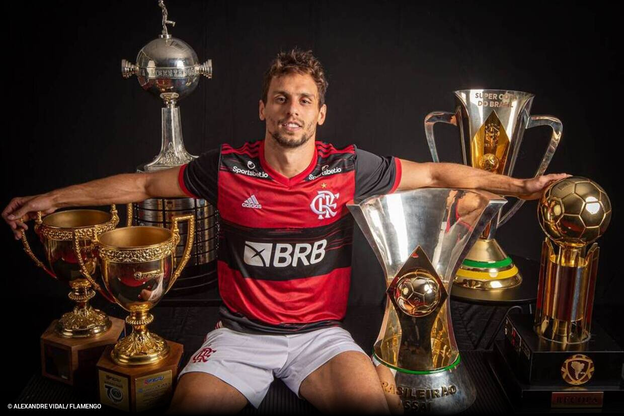 Flamengo anuncia o zagueiro Pablo, que estava na Rússia