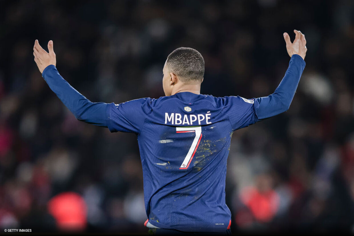 Em volta de Mbappé, PSG fica no empate com Toulouse e segue sem vencer na  Ligue 1